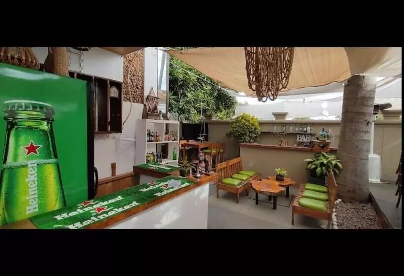 ホテル Vila Pereira Lda