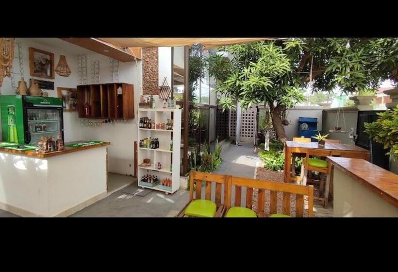 호텔 Vila Pereira Lda