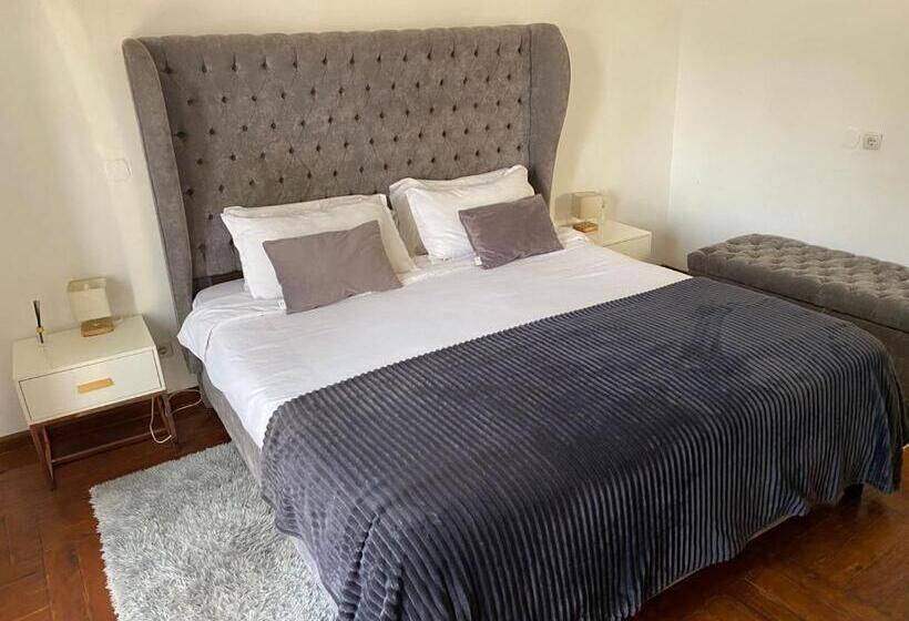 호텔 Vila Pereira Lda