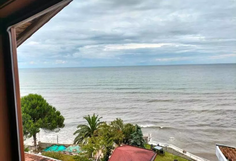 Kumsal Otel