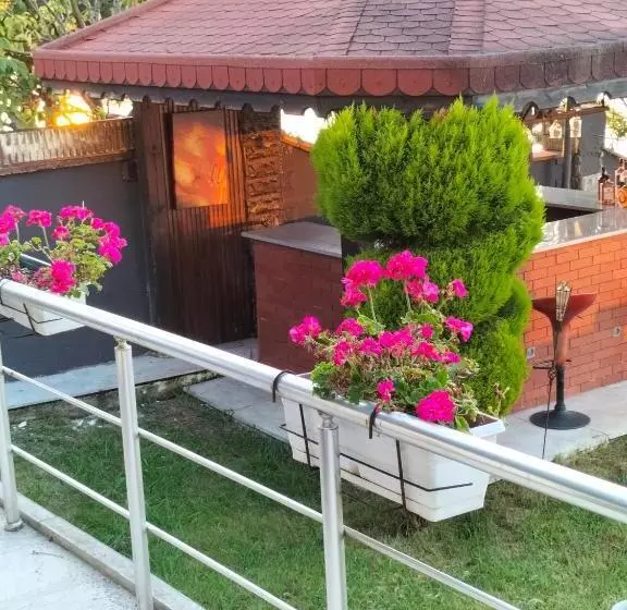 Kumsal Otel