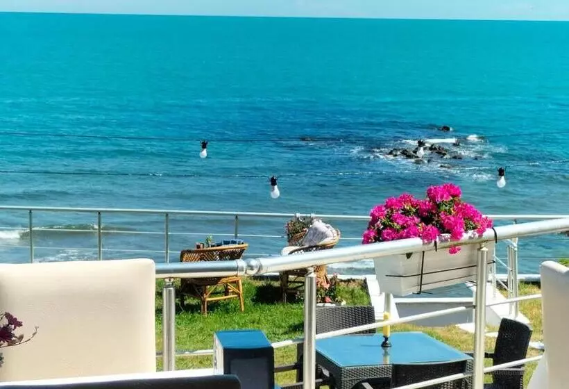 Kumsal Otel