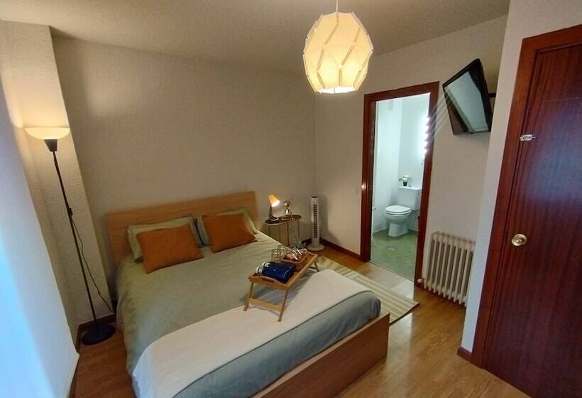 پانسیون Posada Madrileña