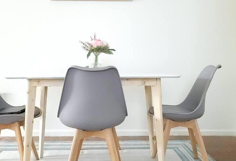 تختخواب و صبحانه Emerald Guest Room 2c