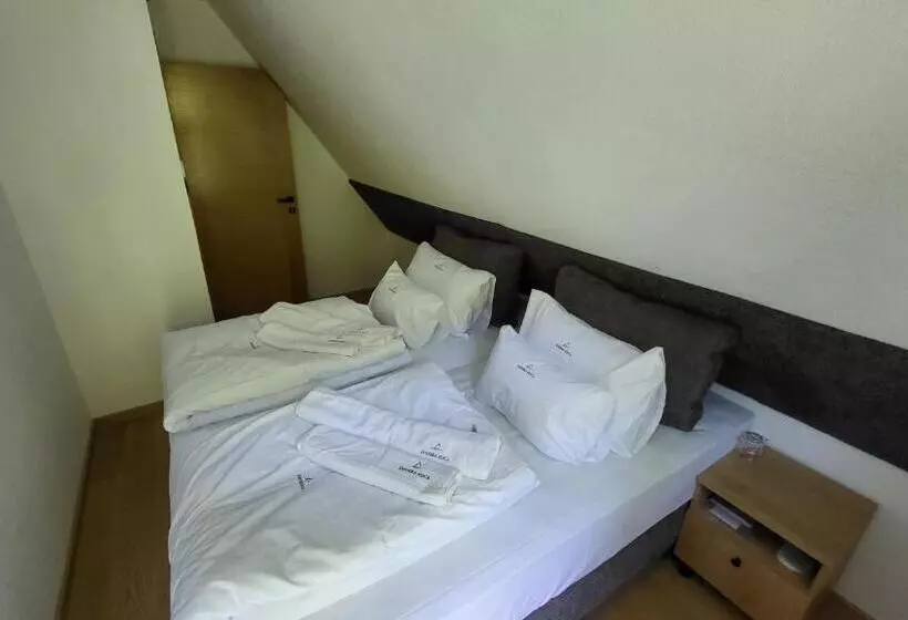 هتل Janjska Kuća