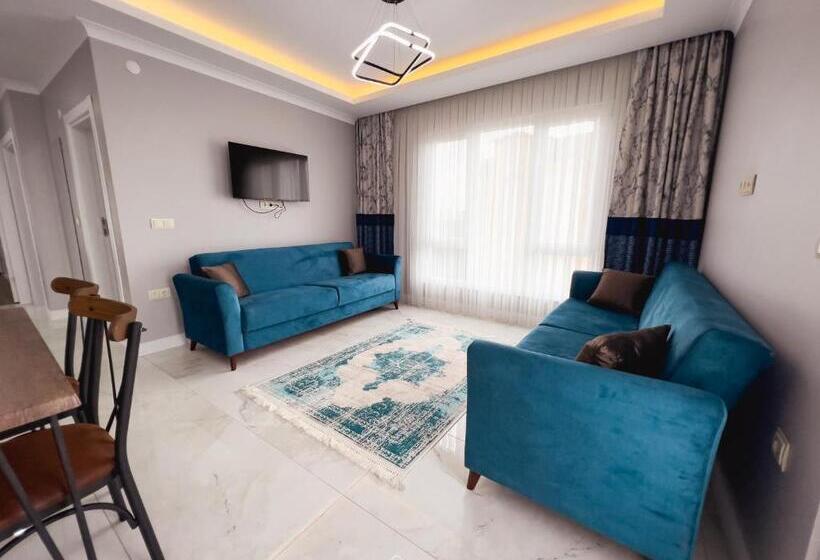 Metehan Sui̇t Apart