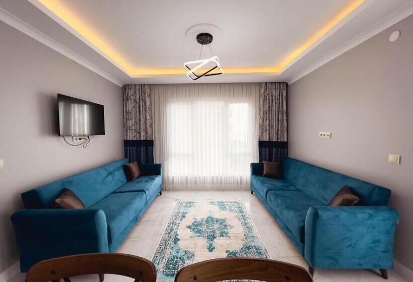 Metehan Sui̇t Apart