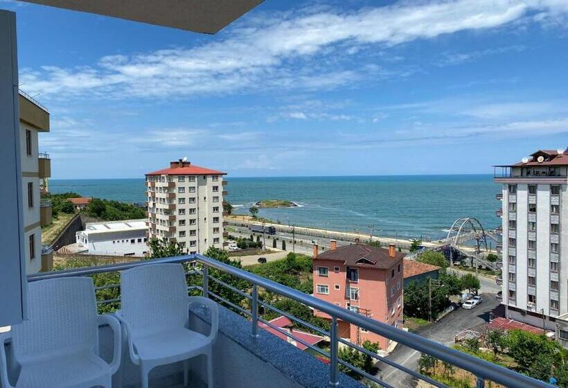 Metehan Sui̇t Apart