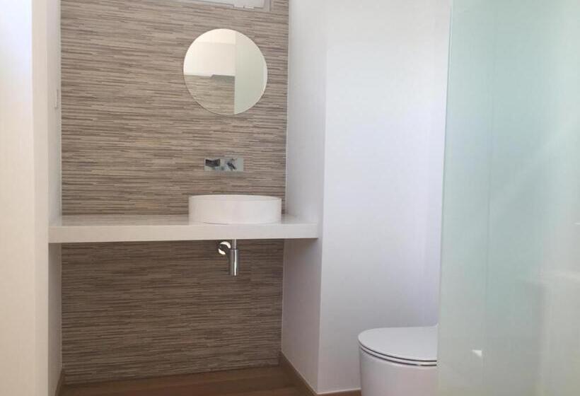 펜션 Comfortable Bedrooms In Apartment With River View