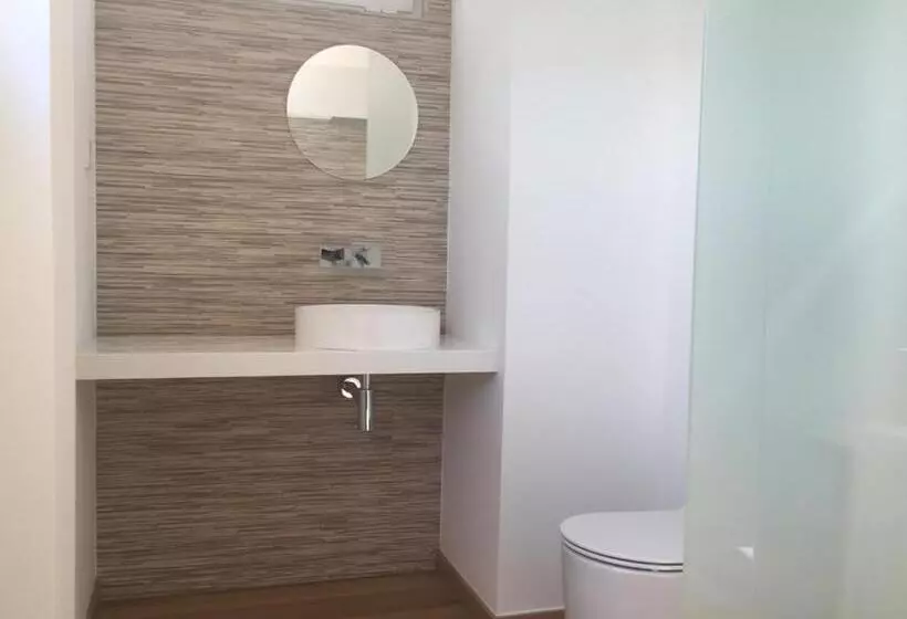 Majatalo Comfortable Bedrooms In Apartment With River View