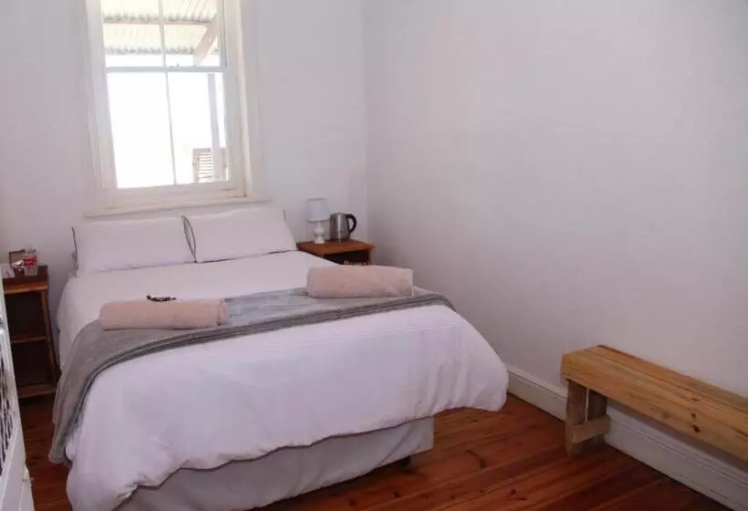 Aamiaismajoitus (B&B) Farm Secretaris