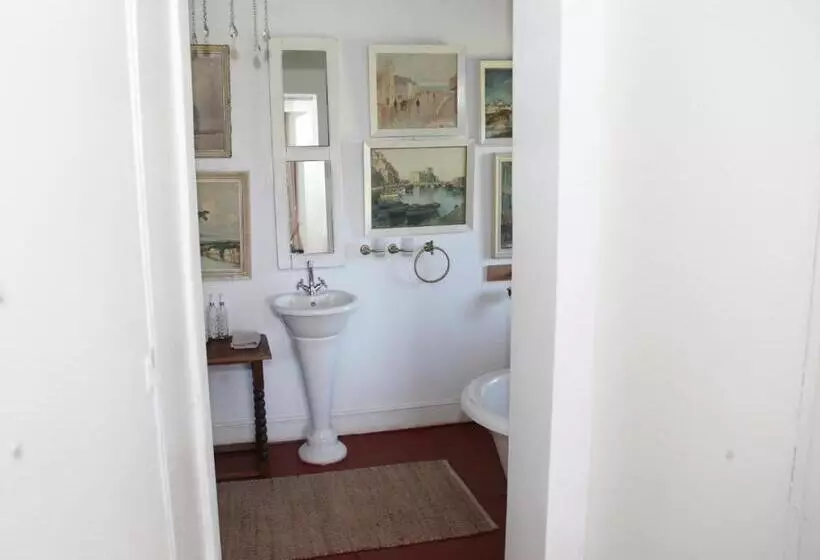 Aamiaismajoitus (B&B) Farm Secretaris