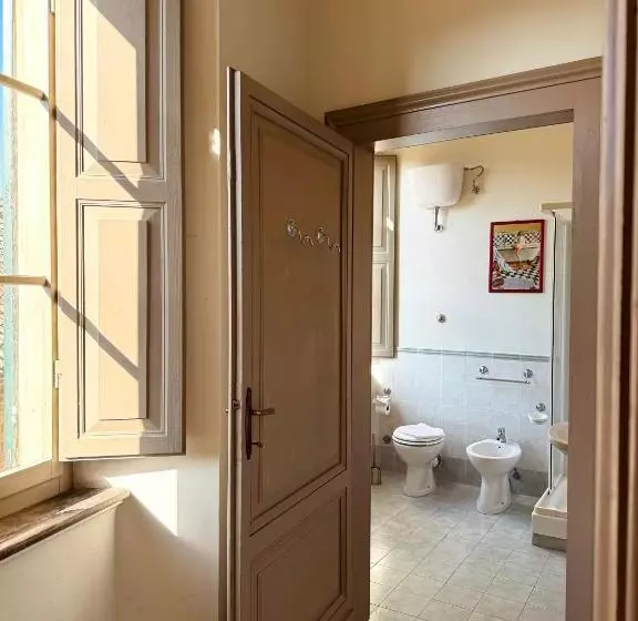 پانسیون Palazzo Lucangeli