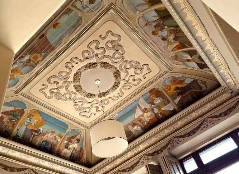 پانسیون Palazzo Lucangeli