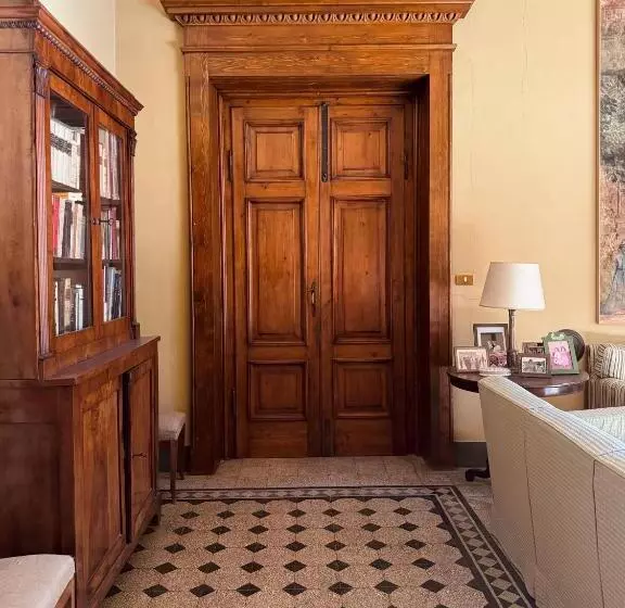 پانسیون Palazzo Lucangeli