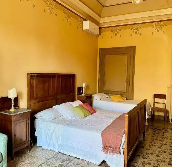 پانسیون Palazzo Lucangeli