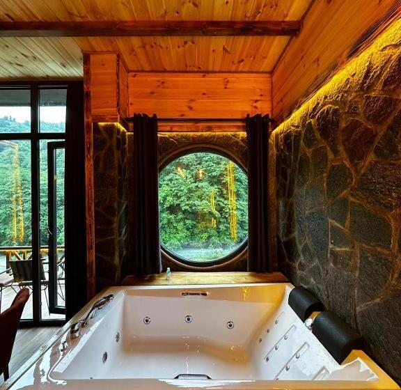 مبيت وإفطار Deredekal Suit Bungalov