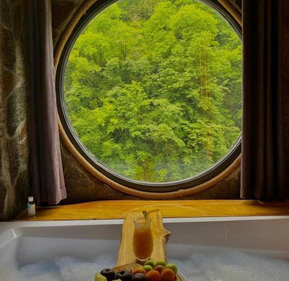 مبيت وإفطار Deredekal Suit Bungalov