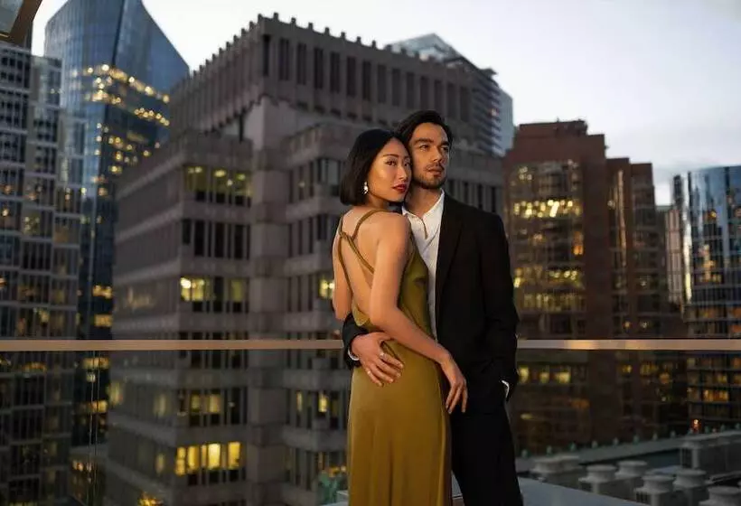 Hotelli Azur Legacy Collection