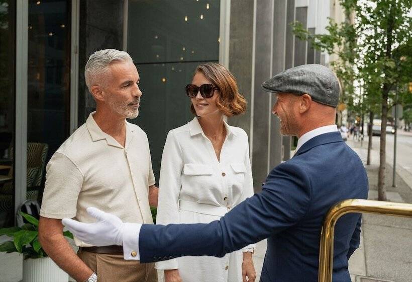 هتل Azur Legacy Collection