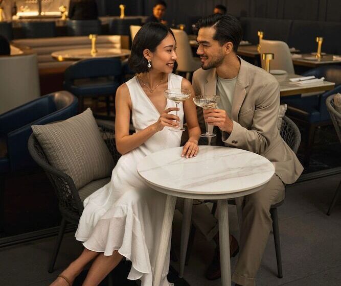 هتل Azur Legacy Collection