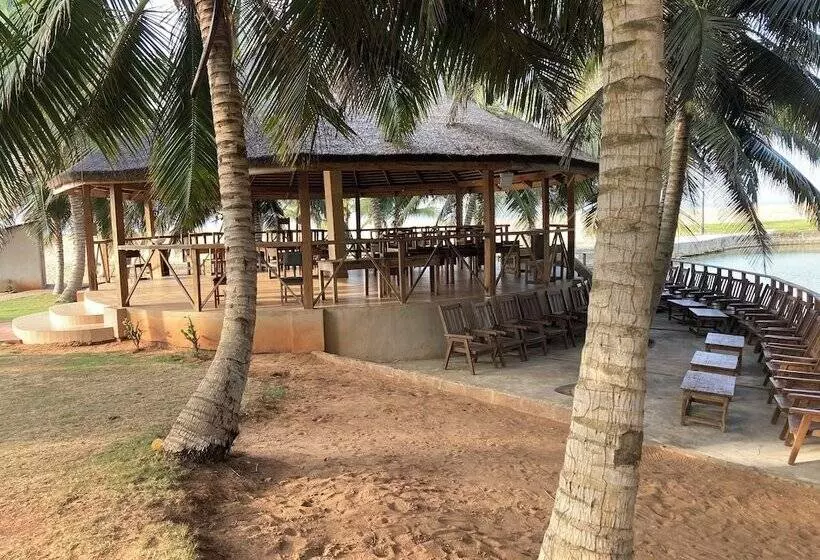 هتل Bel Azur Grand Popo