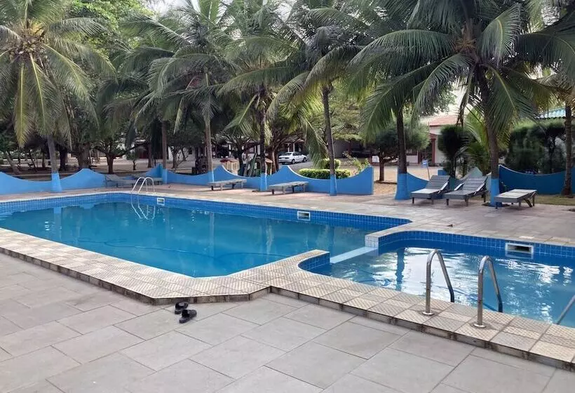 هتل Bel Azur Grand Popo