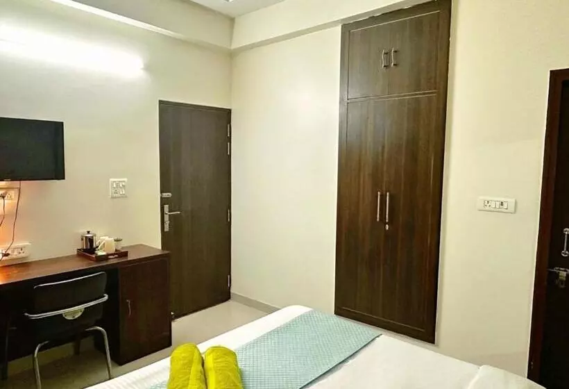 ホテル Kashyap Inn