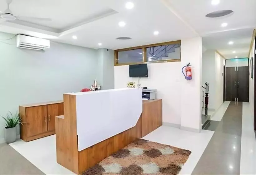 ホテル Kashyap Inn