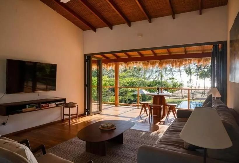 ホテル Niketh Villa Komari Arugambay