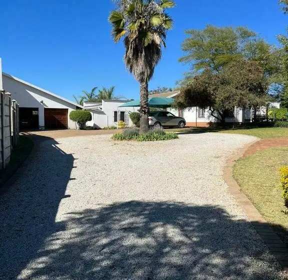 ペンション Ka Tembe Self Catering Lodge