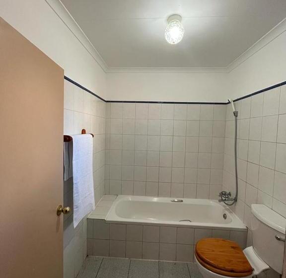 פנסיון Ka Tembe Self Catering Lodge