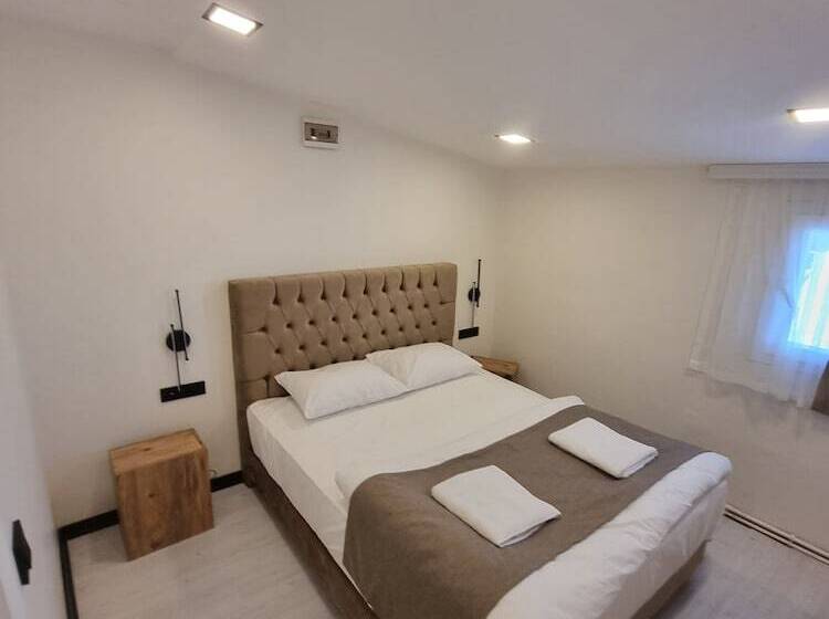 Elite Park Hotel & Suites