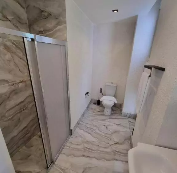 Elite Park Hotel & Suites