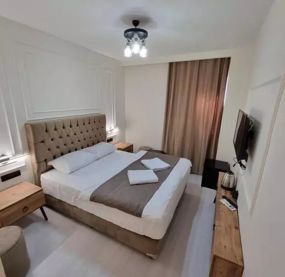 Elite Park Hotel & Suites