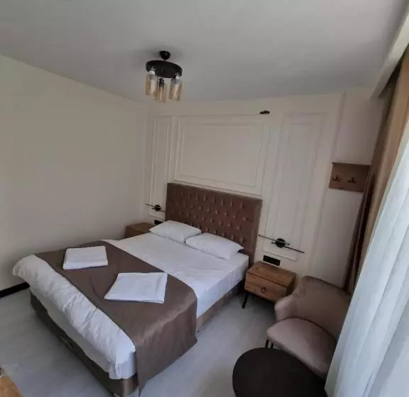 Elite Park Hotel & Suites