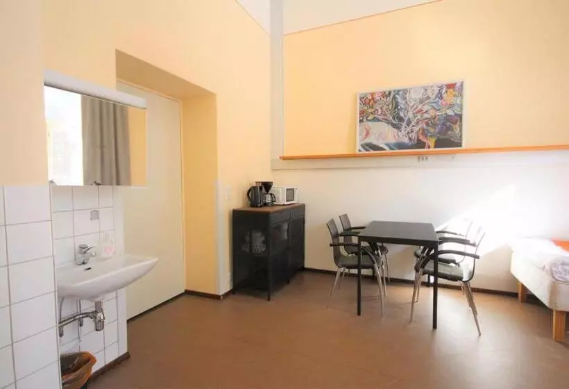 Forenom Hostel Röykkä