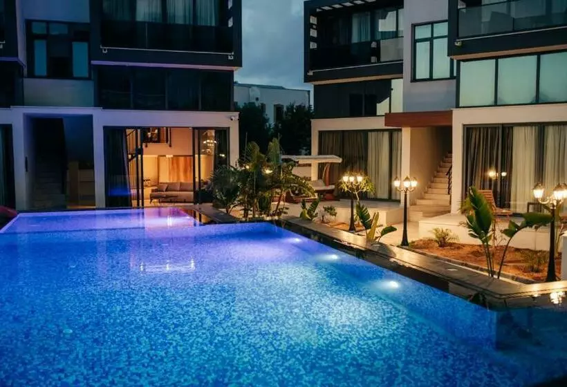 هتل Del Mare Park