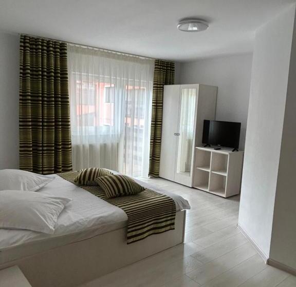 پانسیون Casa Mia