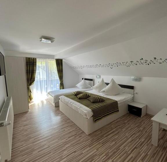 پانسیون Casa Mia