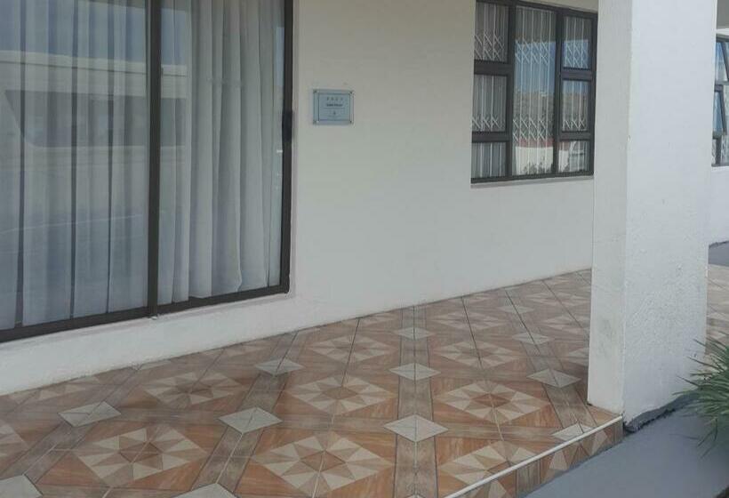 膳宿费 Luyolo Guest Lodge