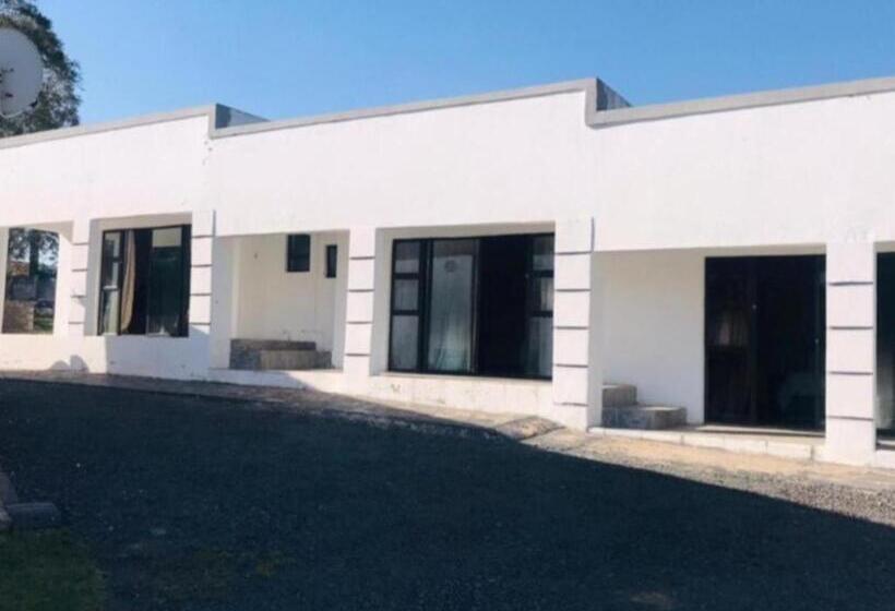 膳宿费 Luyolo Guest Lodge