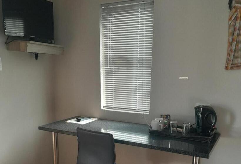 膳宿费 Luyolo Guest Lodge