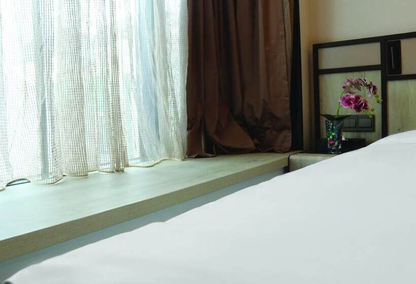 Aqueen Prestige Hotel Lavender