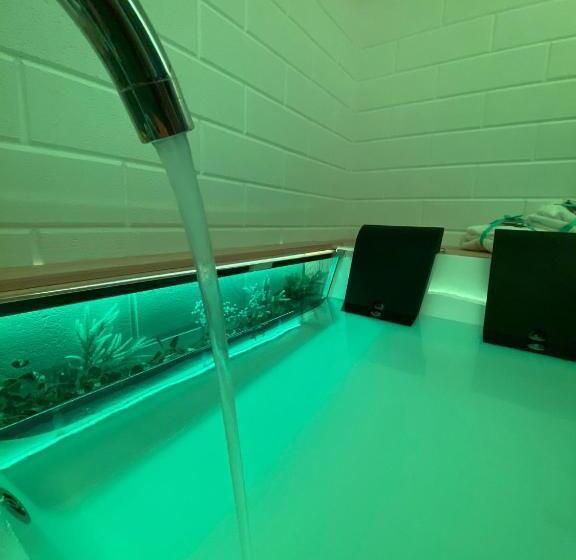 ベッドアンドブレックファースト Gilu