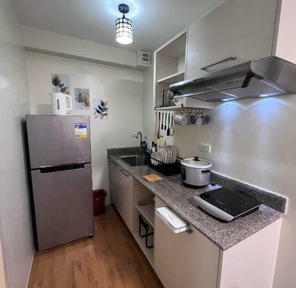 مبيت وإفطار Waveside Staycation At Seawind