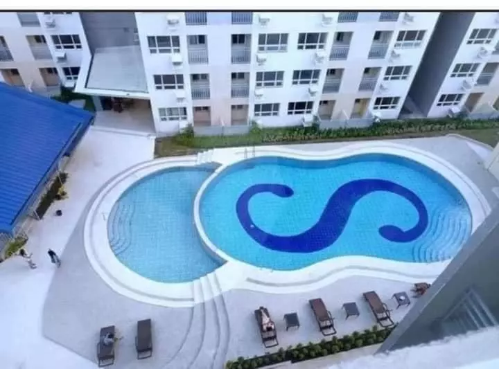 تختخواب و صبحانه Waveside Staycation At Seawind