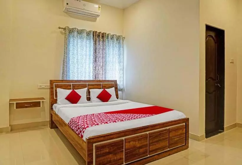Fabhotel Krishan Executive