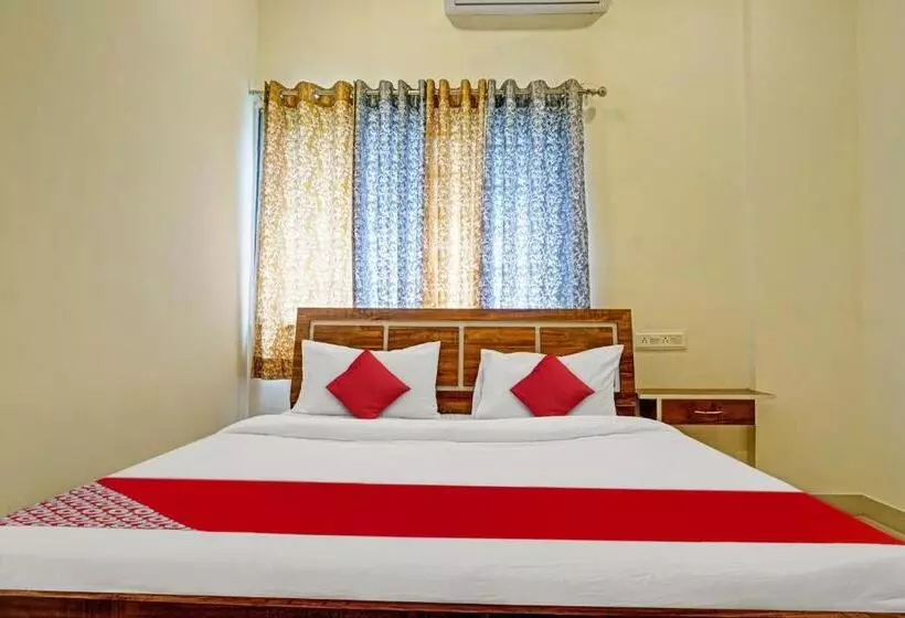 Fabhotel Krishan Executive