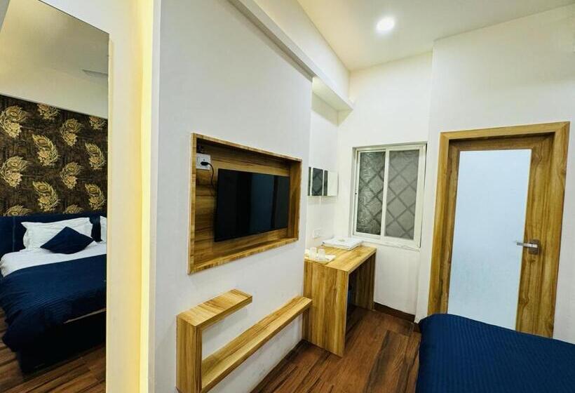 Hotell Shree Mahakal Krapa